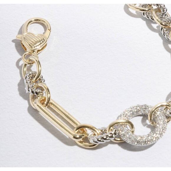 Multi-Toned Chunky Chain Linked CZ Bracelet 6,75 W/ Pave Circle - Picture 4 of 6